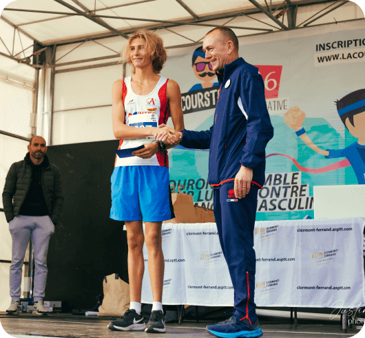 remise de prix lors de la course courstache 2022